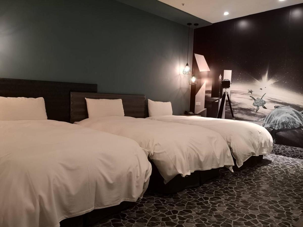 Hotel Half Taichung Luaran gambar
